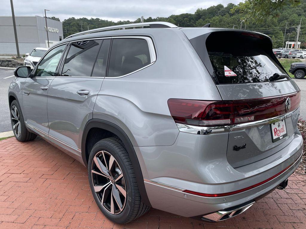 new 2025 Volkswagen Atlas car, priced at $51,229
