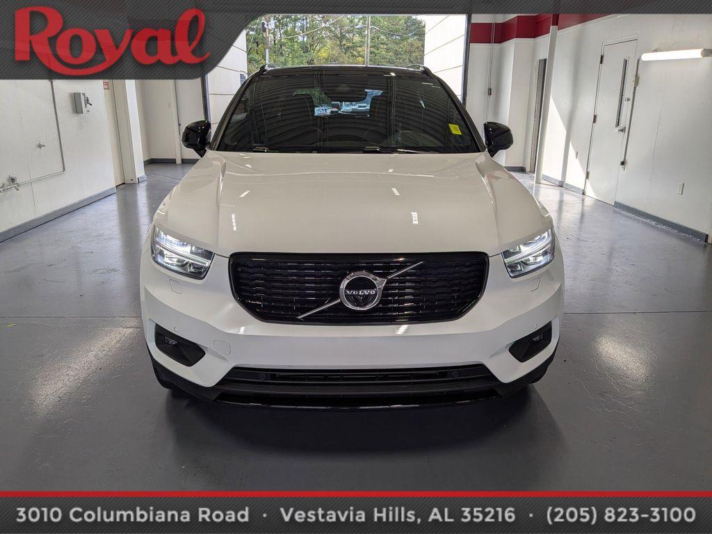 used 2021 Volvo XC40 car, priced at $25,998