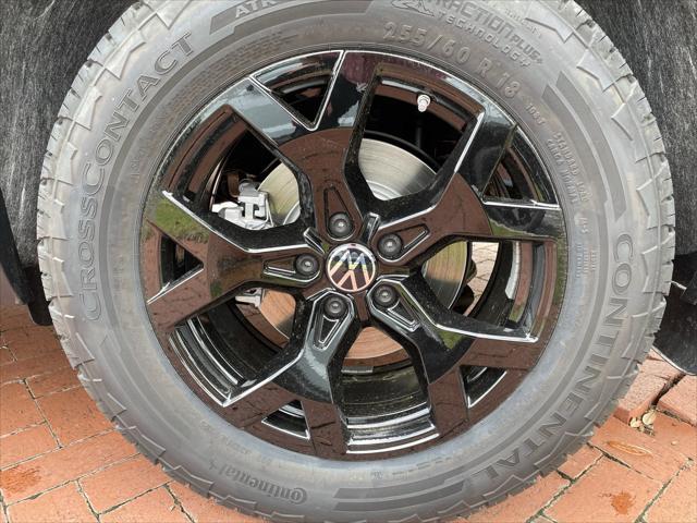 new 2025 Volkswagen Atlas car, priced at $45,231