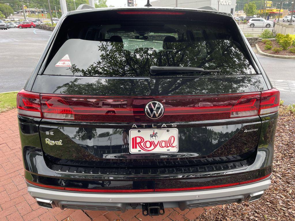 new 2025 Volkswagen Atlas car, priced at $42,980