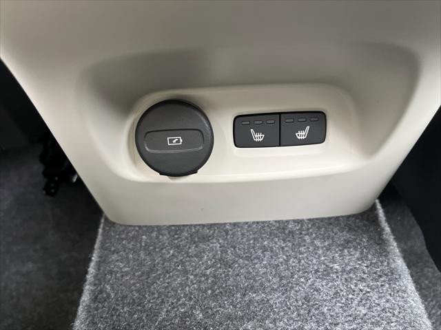 new 2025 Volvo XC40 car, priced at $51,565