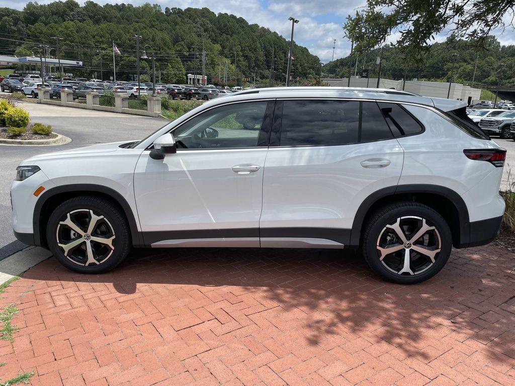 new 2025 Volkswagen Tiguan car, priced at $32,913