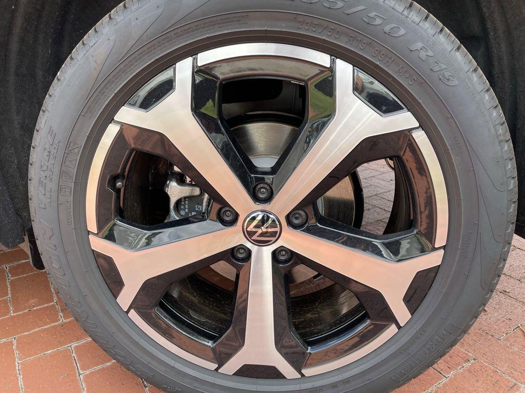 new 2025 Volkswagen Tiguan car, priced at $32,913