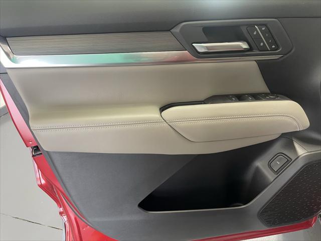 new 2025 GMC Terrain car, priced at $40,270