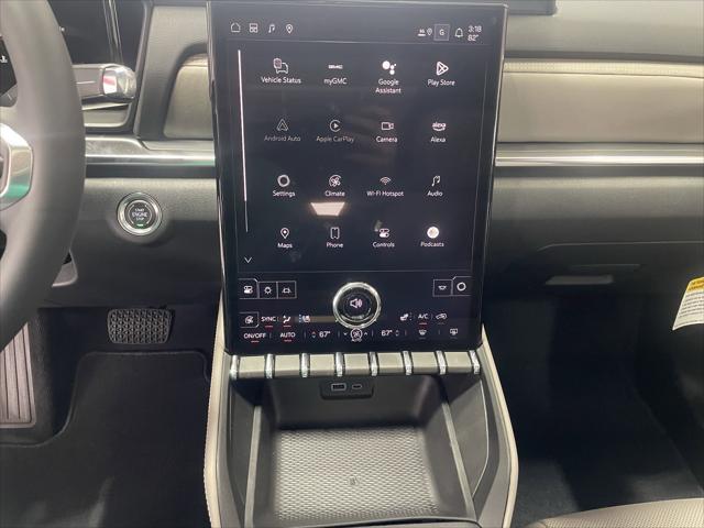new 2025 GMC Terrain car, priced at $40,270