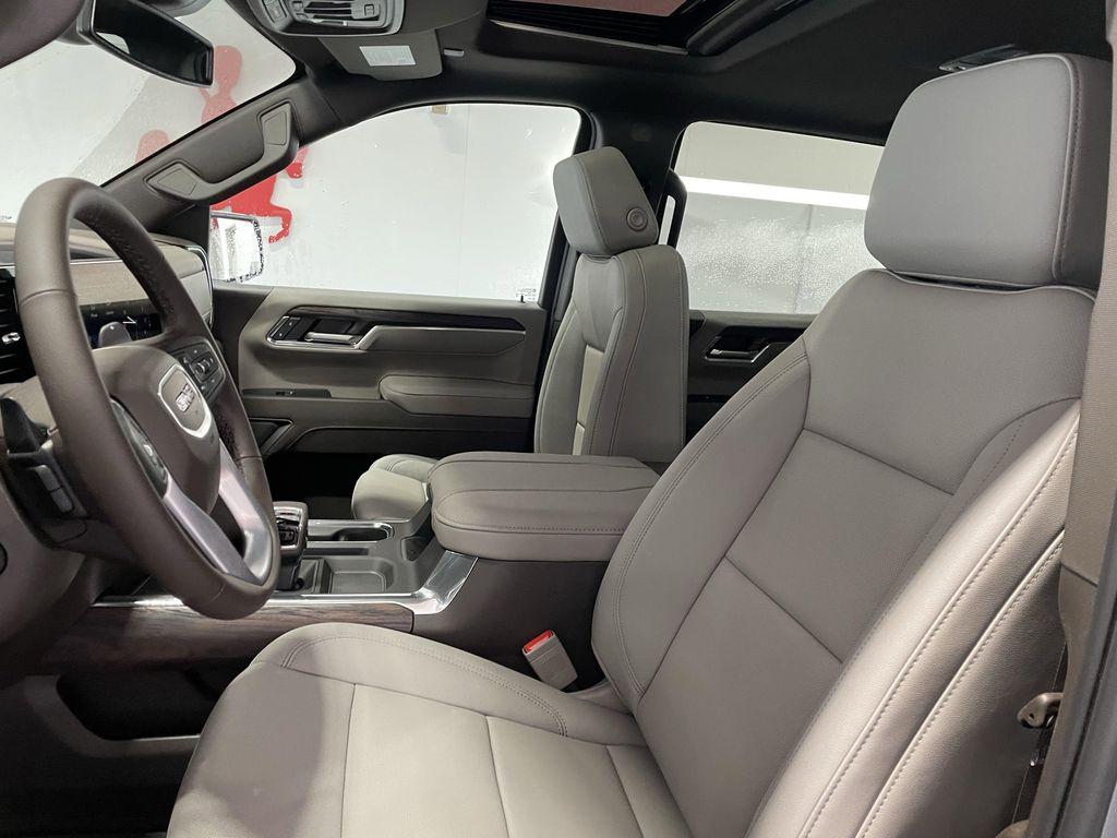new 2025 GMC Sierra 1500 car, priced at $66,559
