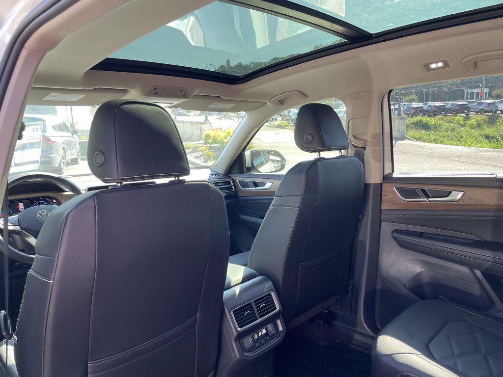 new 2026 Volkswagen Atlas car, priced at $46,203