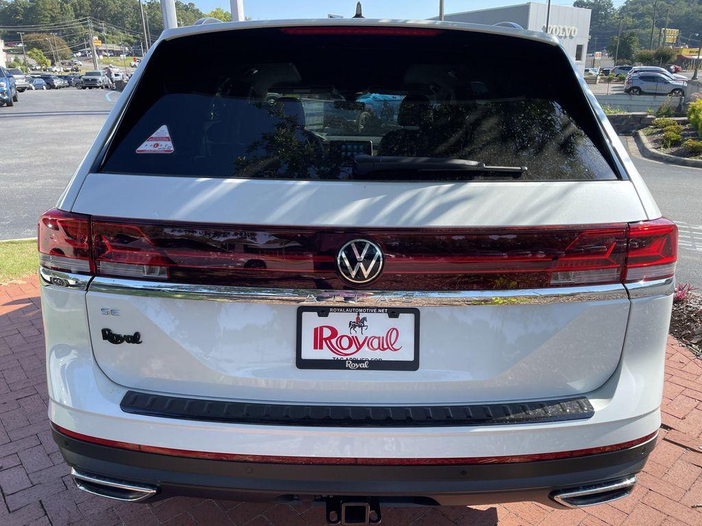 new 2026 Volkswagen Atlas car, priced at $46,203