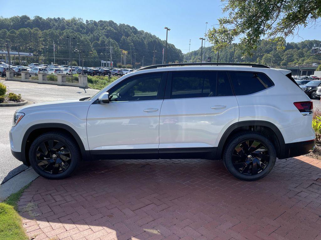 new 2026 Volkswagen Atlas car, priced at $46,203