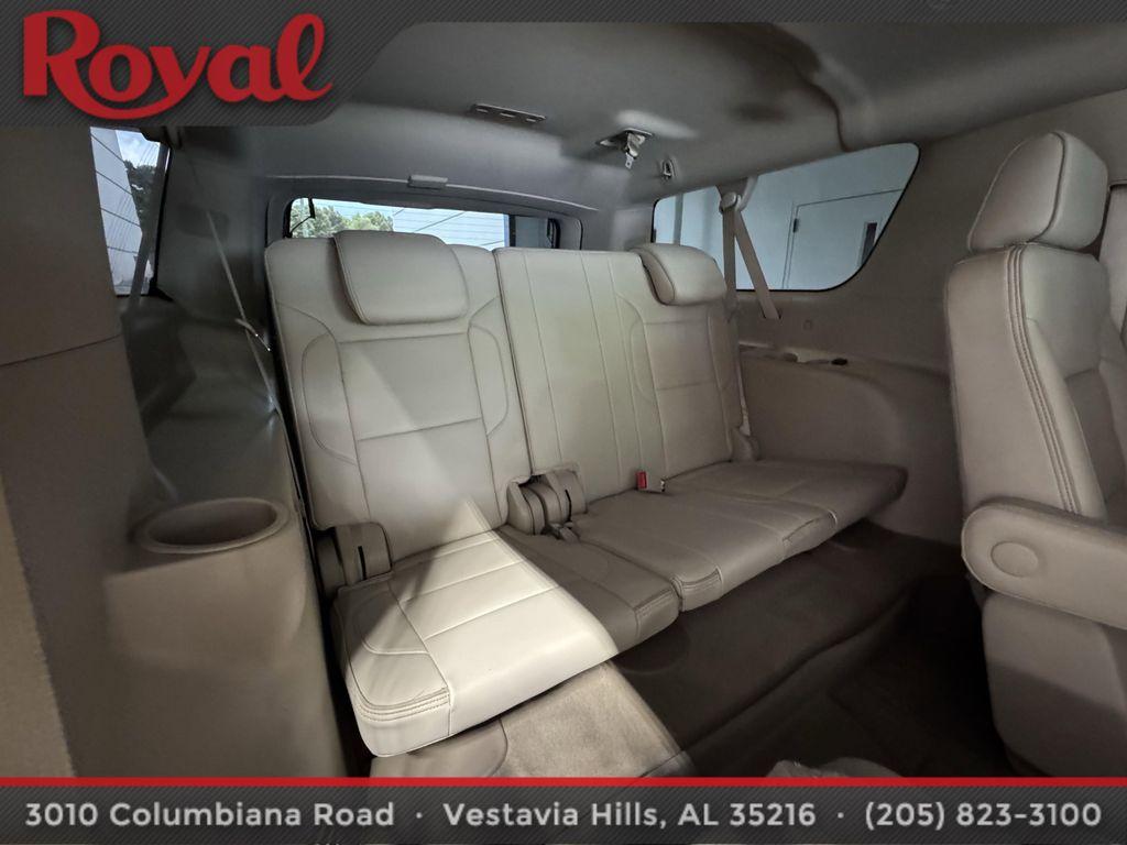 used 2019 GMC Yukon XL car, priced at $23,989