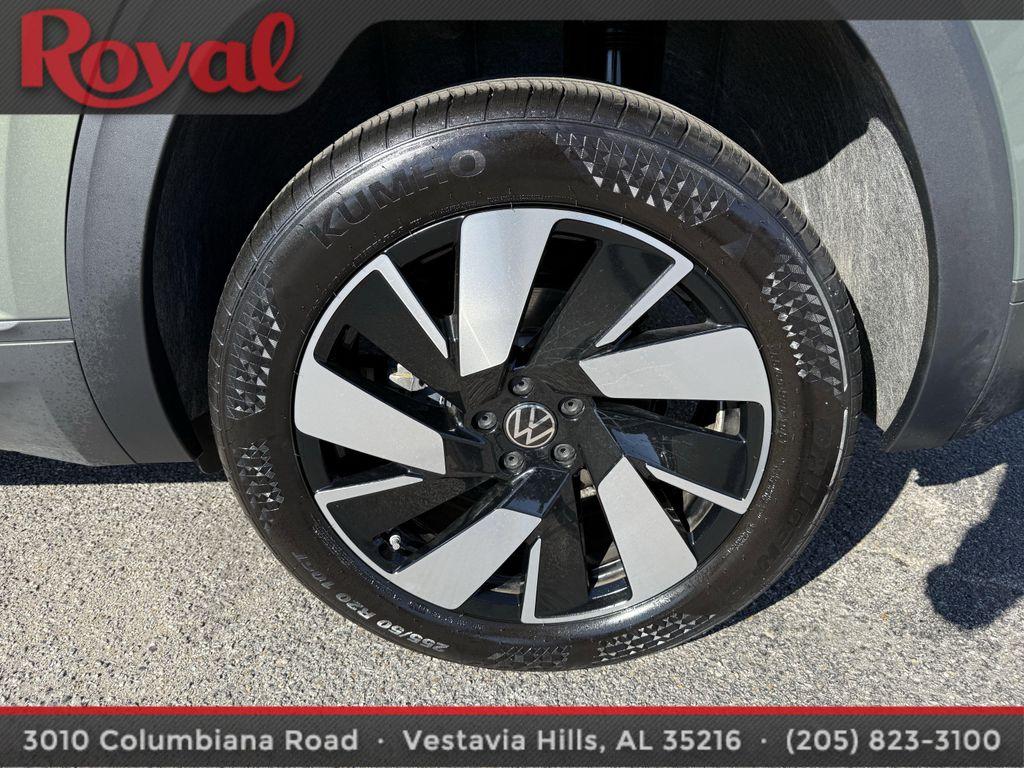 used 2025 Volkswagen Atlas Cross Sport car, priced at $37,690