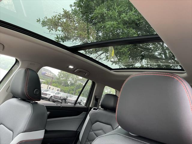 new 2025 Volkswagen Atlas car, priced at $47,348