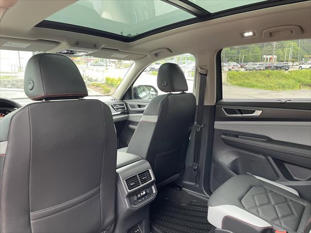 new 2025 Volkswagen Atlas car, priced at $47,348