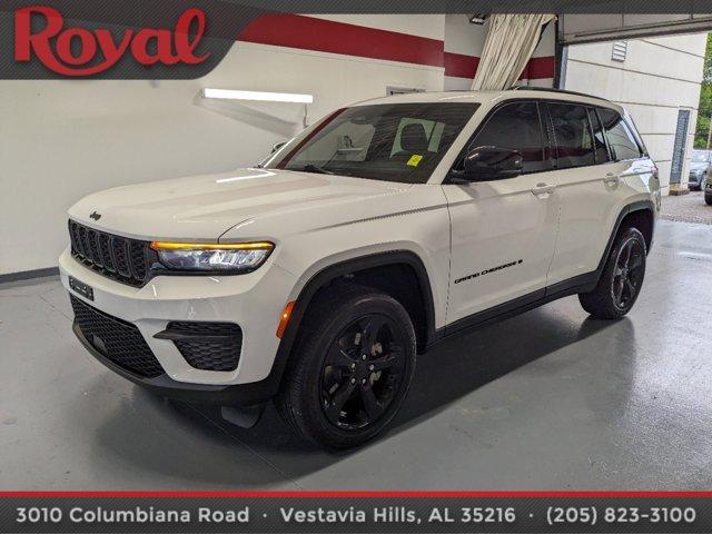 used 2022 Jeep Grand Cherokee car, priced at $37,488