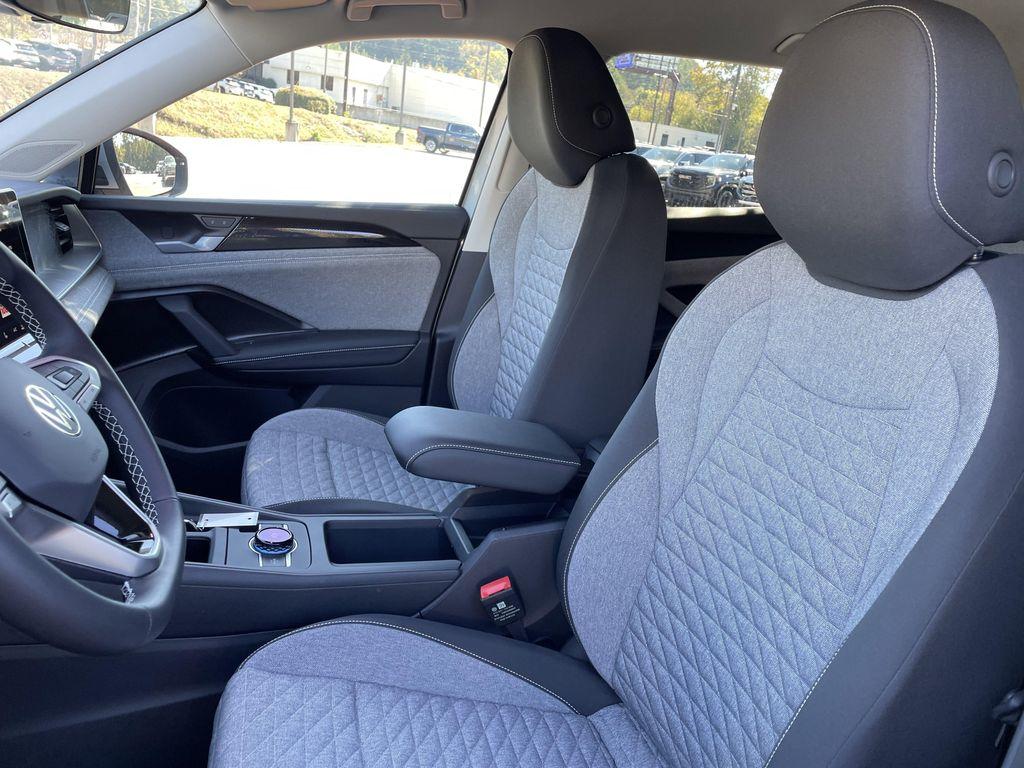 new 2026 Volkswagen Tiguan car, priced at $31,342