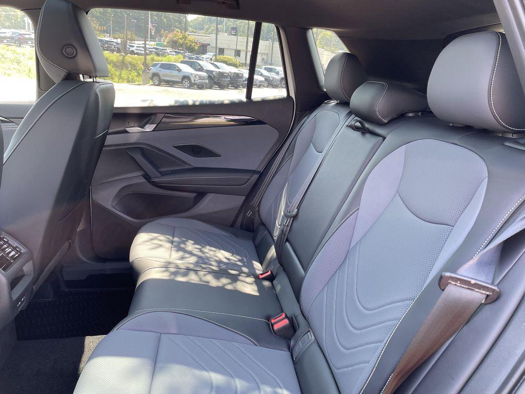 new 2025 Volkswagen Tiguan car, priced at $36,368
