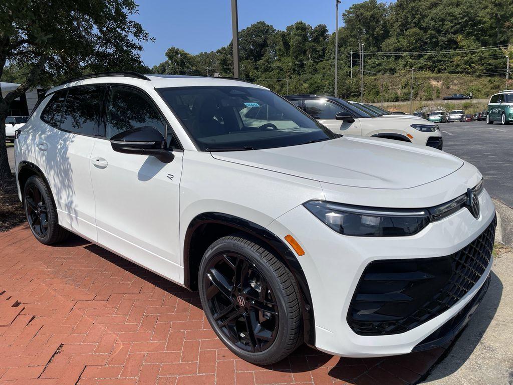 new 2025 Volkswagen Tiguan car, priced at $36,368