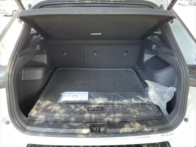 new 2025 Volkswagen Tiguan car, priced at $42,286