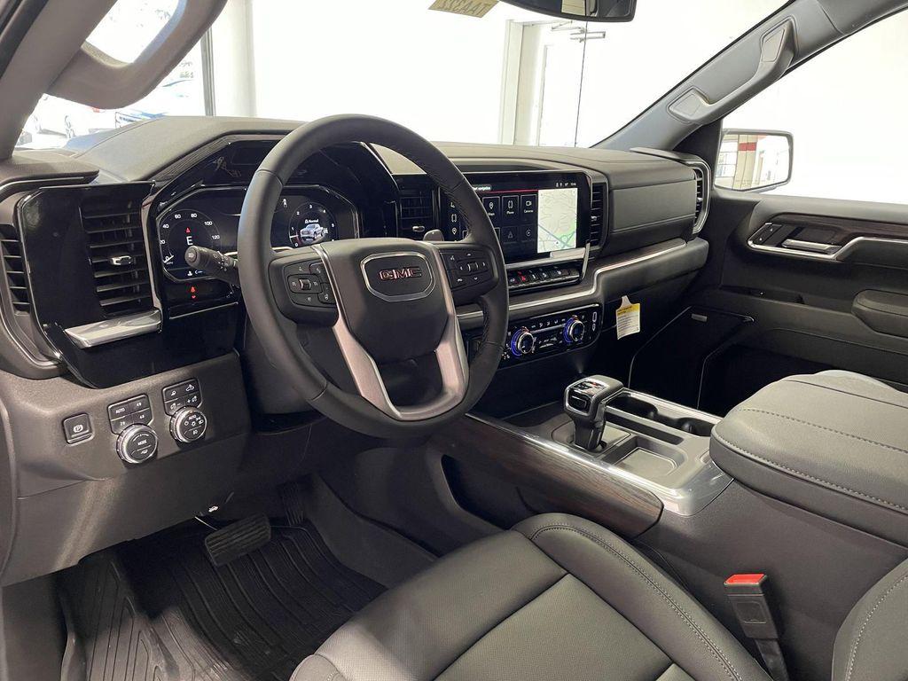 new 2025 GMC Sierra 1500 car, priced at $64,074