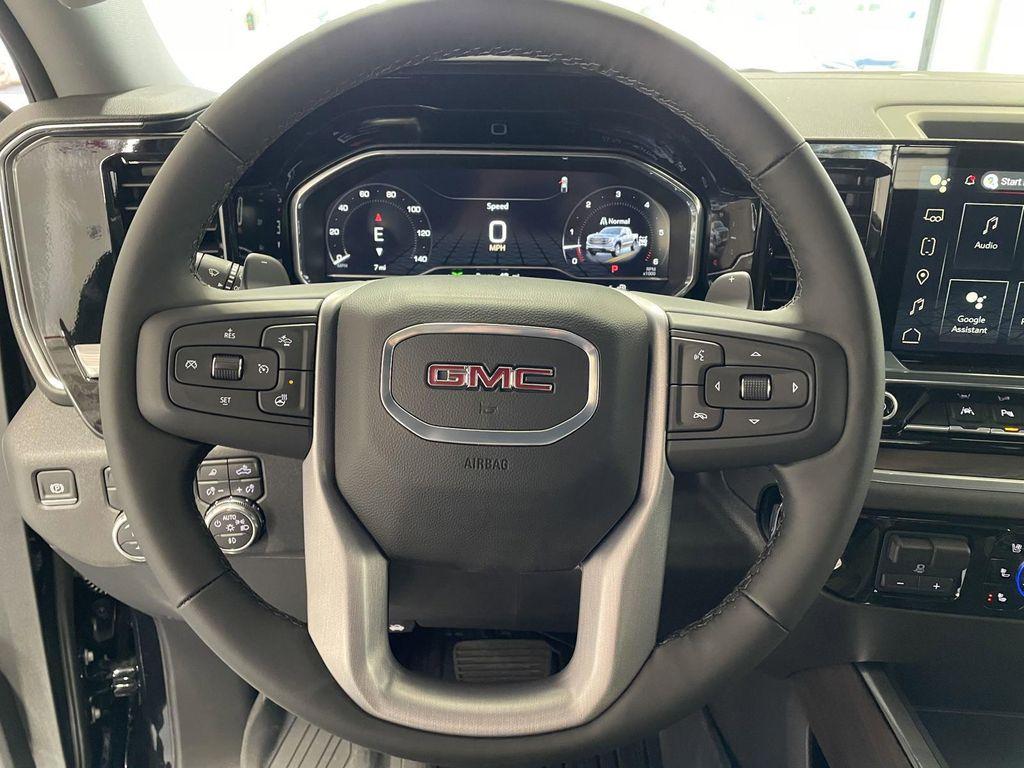 new 2025 GMC Sierra 1500 car, priced at $64,074