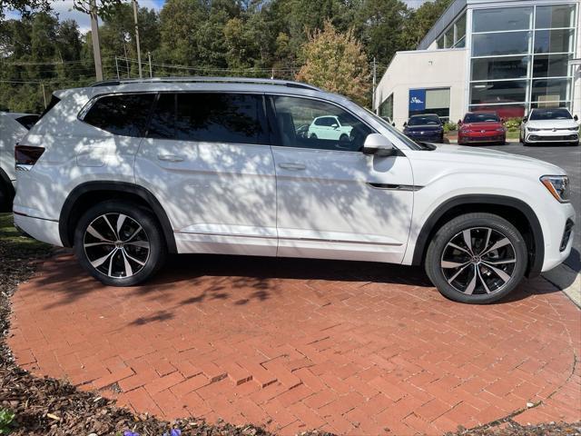 new 2024 Volkswagen Atlas car, priced at $51,817