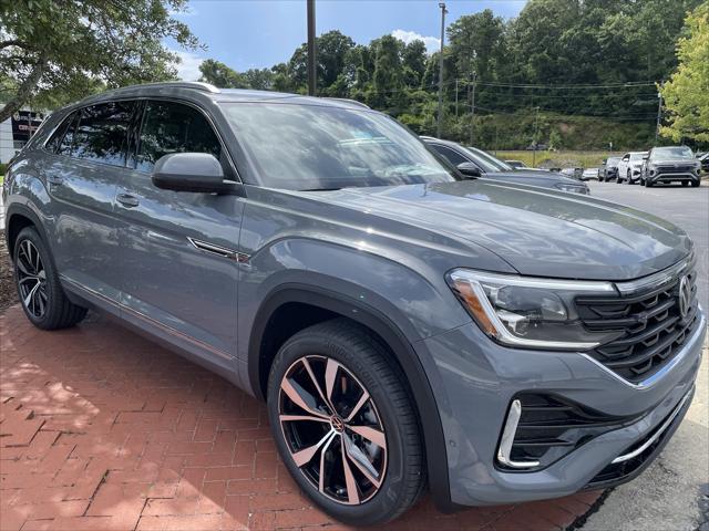 new 2025 Volkswagen Atlas Cross Sport car, priced at $51,101