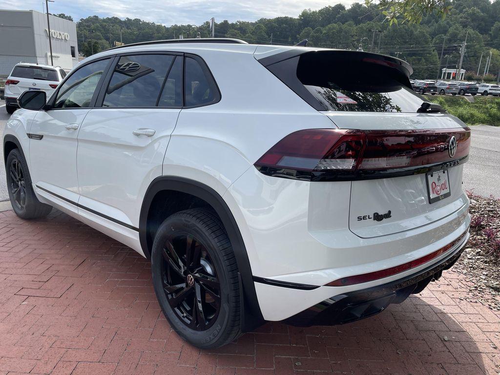 new 2026 Volkswagen Atlas Cross Sport car, priced at $51,411