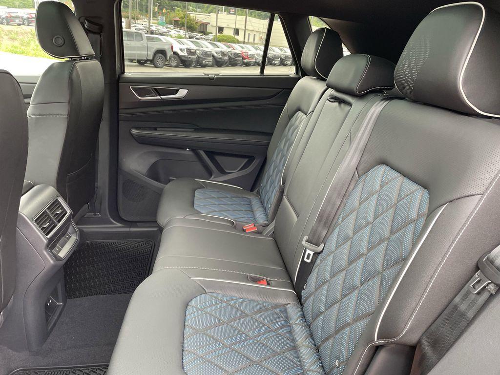 new 2025 Volkswagen Atlas Cross Sport car, priced at $50,608