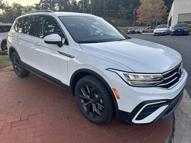 new 2024 Volkswagen Tiguan car, priced at $31,933