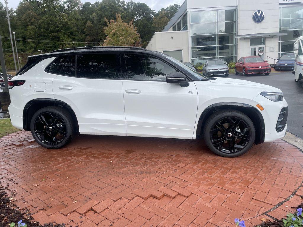 new 2026 Volkswagen Tiguan car, priced at $38,805