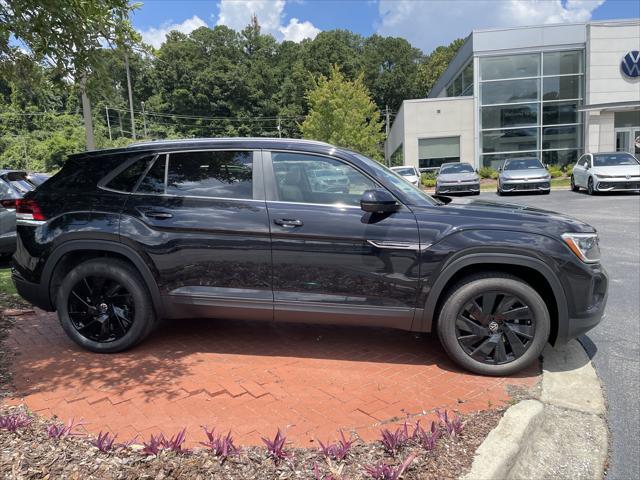 new 2025 Volkswagen Atlas Cross Sport car, priced at $41,437