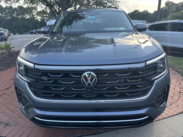 new 2024 Volkswagen Atlas car, priced at $51,401