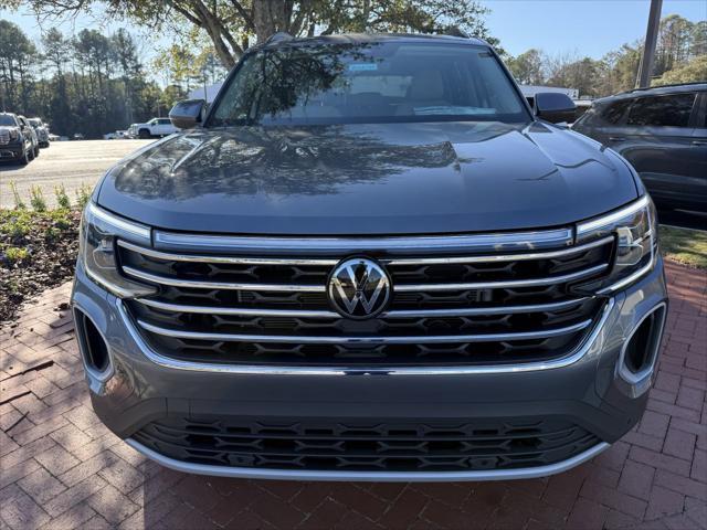 new 2025 Volkswagen Atlas car, priced at $42,825