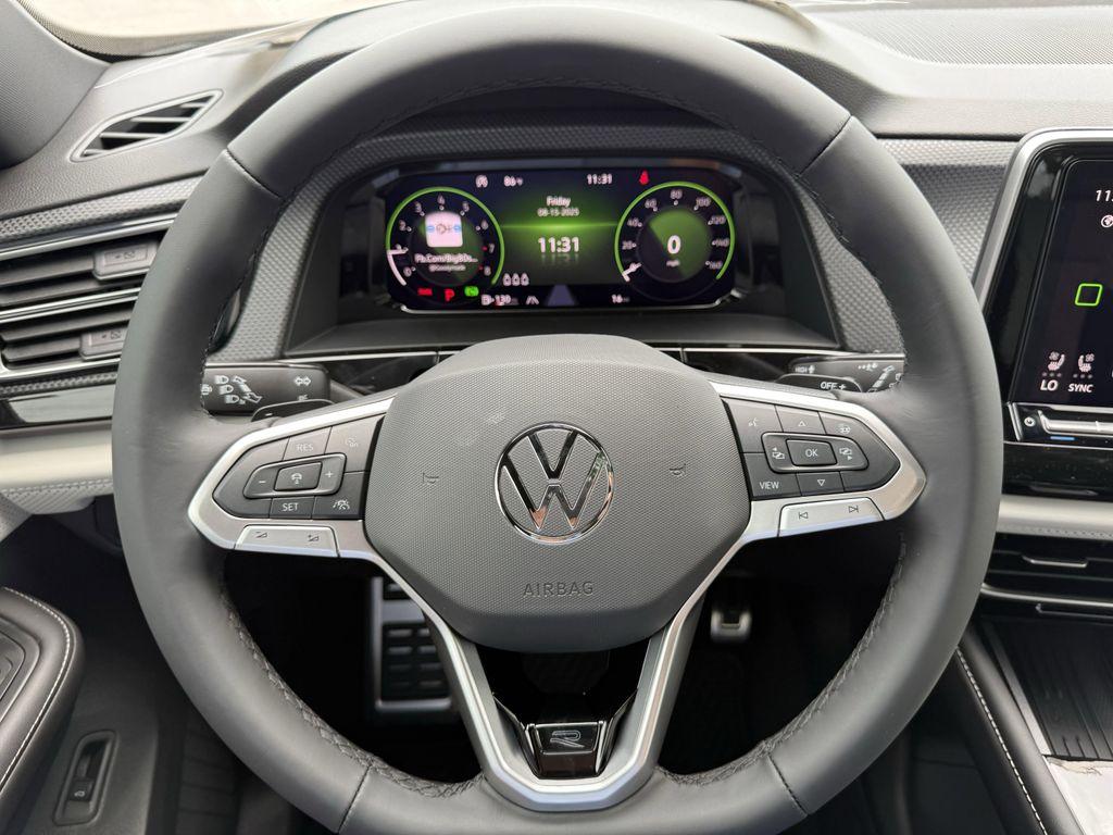 new 2026 Volkswagen Atlas Cross Sport car, priced at $53,824