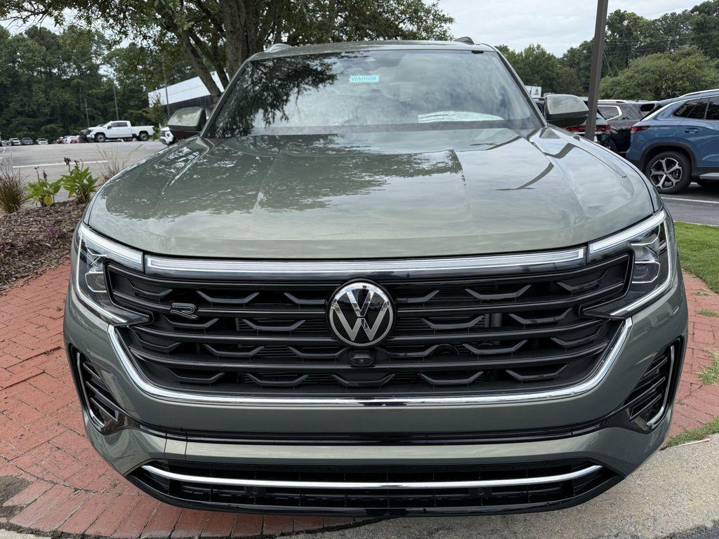 new 2026 Volkswagen Atlas Cross Sport car, priced at $53,824