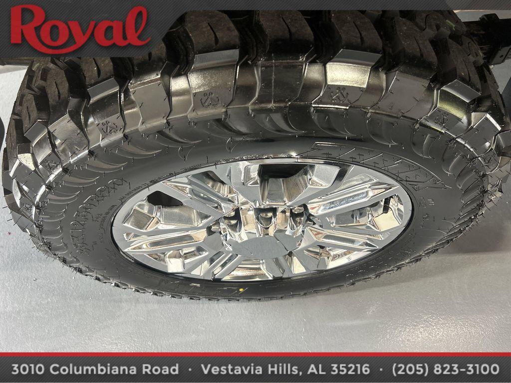 used 2024 Chevrolet Silverado 2500 car, priced at $51,987