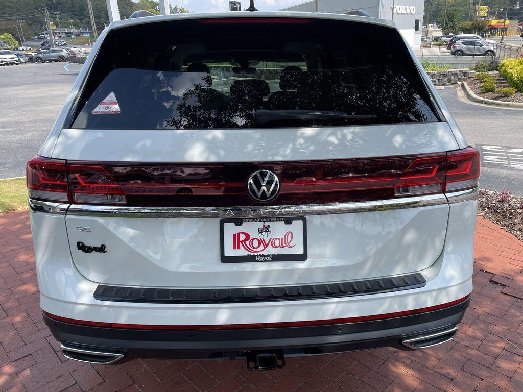 new 2026 Volkswagen Atlas car, priced at $45,431