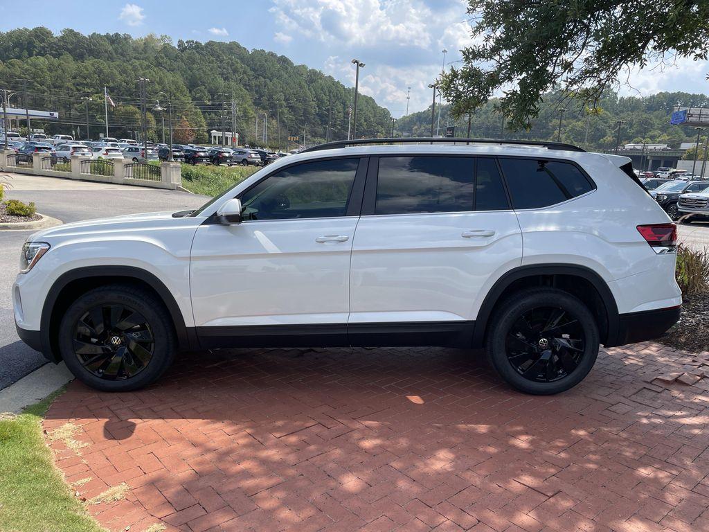 new 2026 Volkswagen Atlas car, priced at $45,431