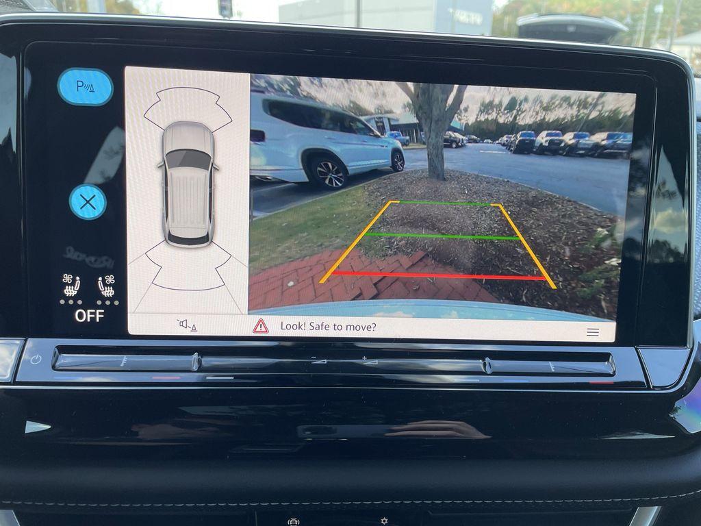 new 2026 Volkswagen Atlas Cross Sport car, priced at $50,542