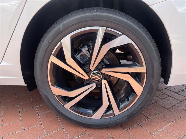 new 2025 Volkswagen Jetta car, priced at $29,689