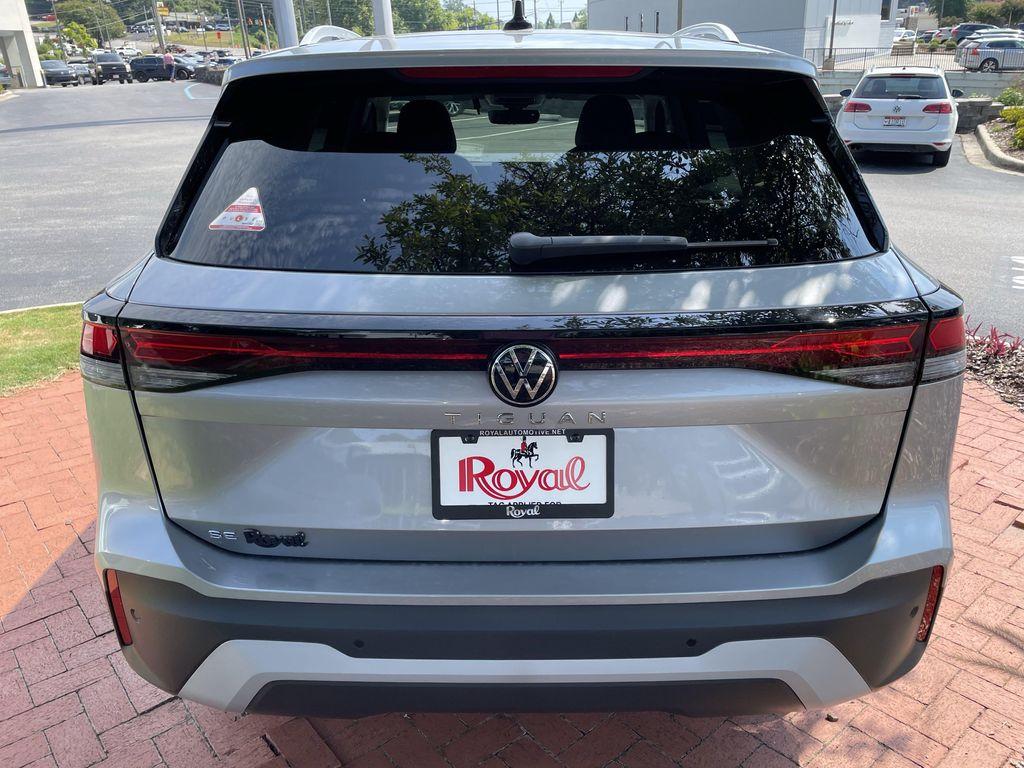 new 2025 Volkswagen Tiguan car, priced at $33,527