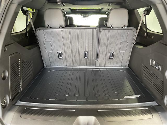 new 2025 GMC Yukon XL car, priced at $80,135