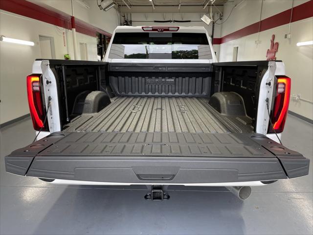 new 2025 GMC Sierra 2500 car, priced at $89,275