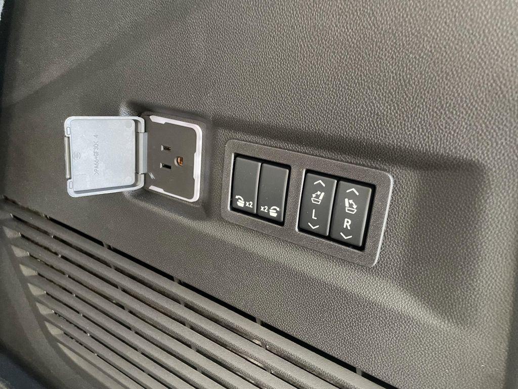 new 2025 GMC Yukon car, priced at $82,375