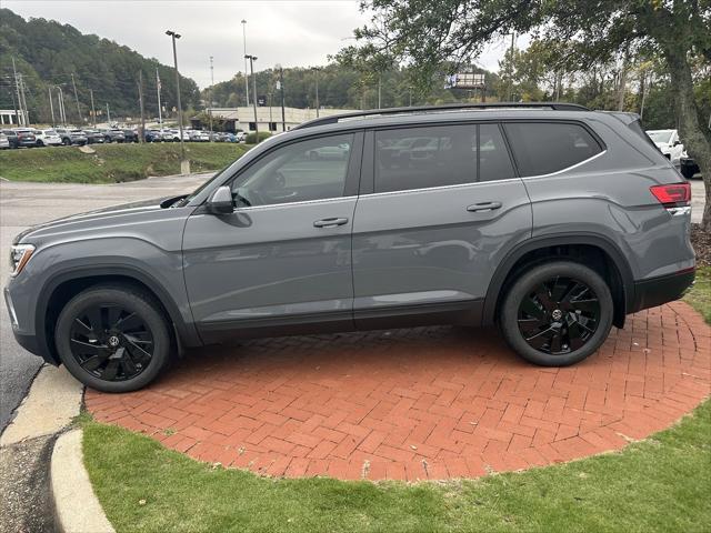 new 2025 Volkswagen Atlas car, priced at $44,068