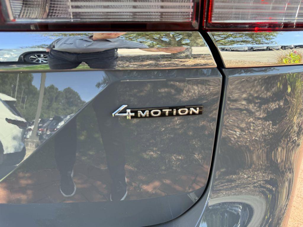 new 2026 Volkswagen Atlas car, priced at $50,041