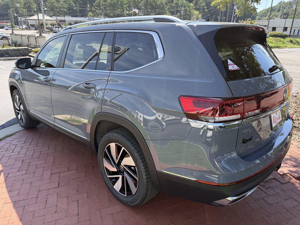 new 2026 Volkswagen Atlas car, priced at $50,041