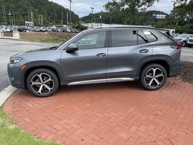 new 2025 Volkswagen Tiguan car, priced at $33,634