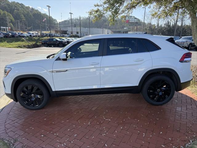 new 2024 Volkswagen Atlas Cross Sport car, priced at $40,298