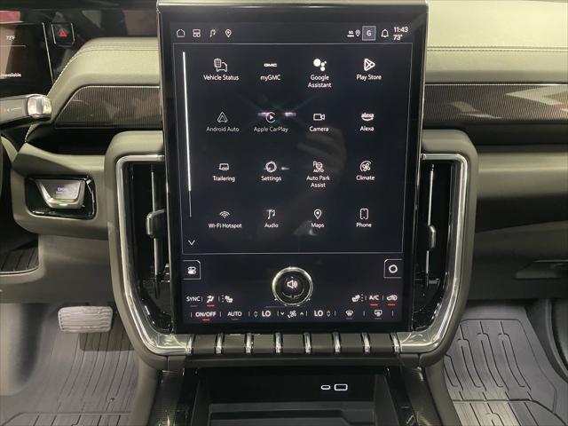 new 2025 GMC Yukon XL car, priced at $77,085